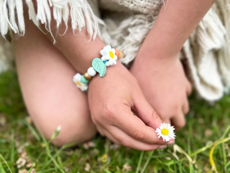 Daisy Bracelet Gift Kit 4