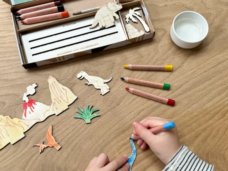 MYO Dinosaur Scene 4