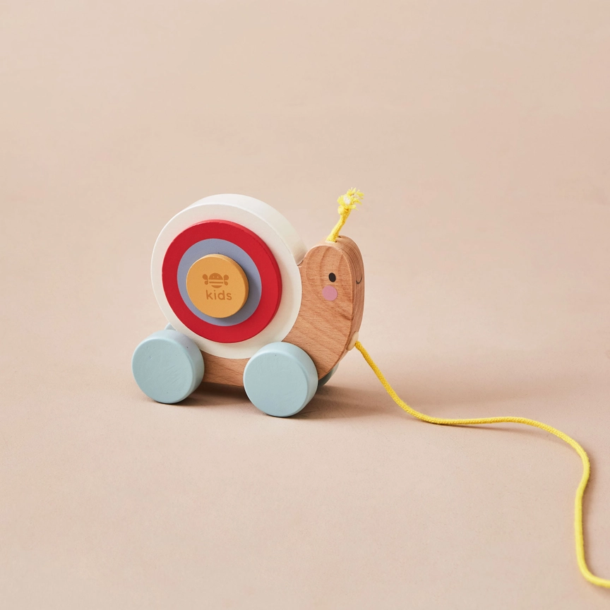 Pull Along Snail 1